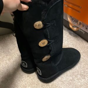 Bearpaw tall boots